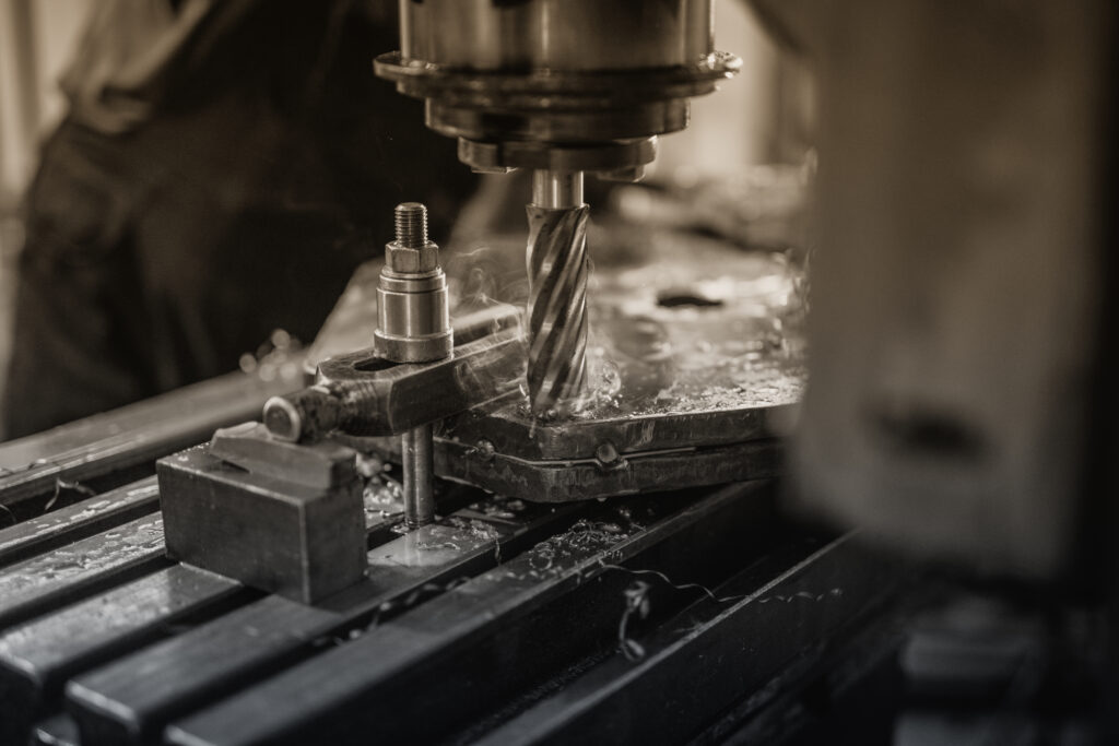 Vertical Milling Machine Working Principle - Ray Mechatronics